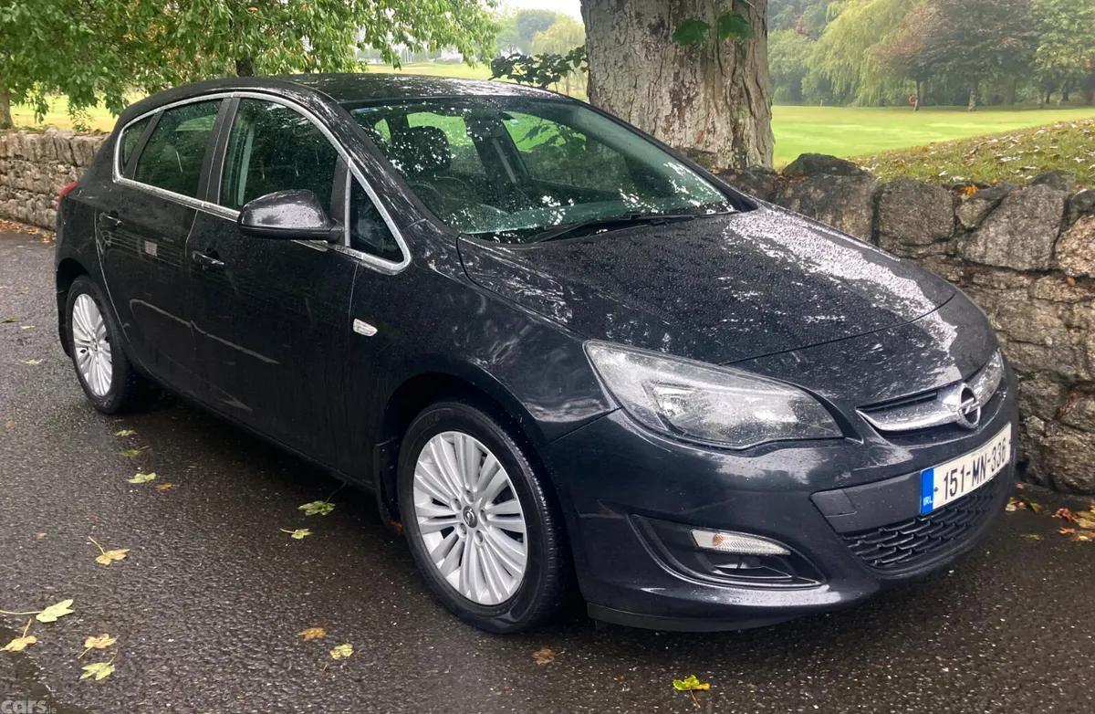 Opel Astra Hatchback, Diesel, 2015, Black