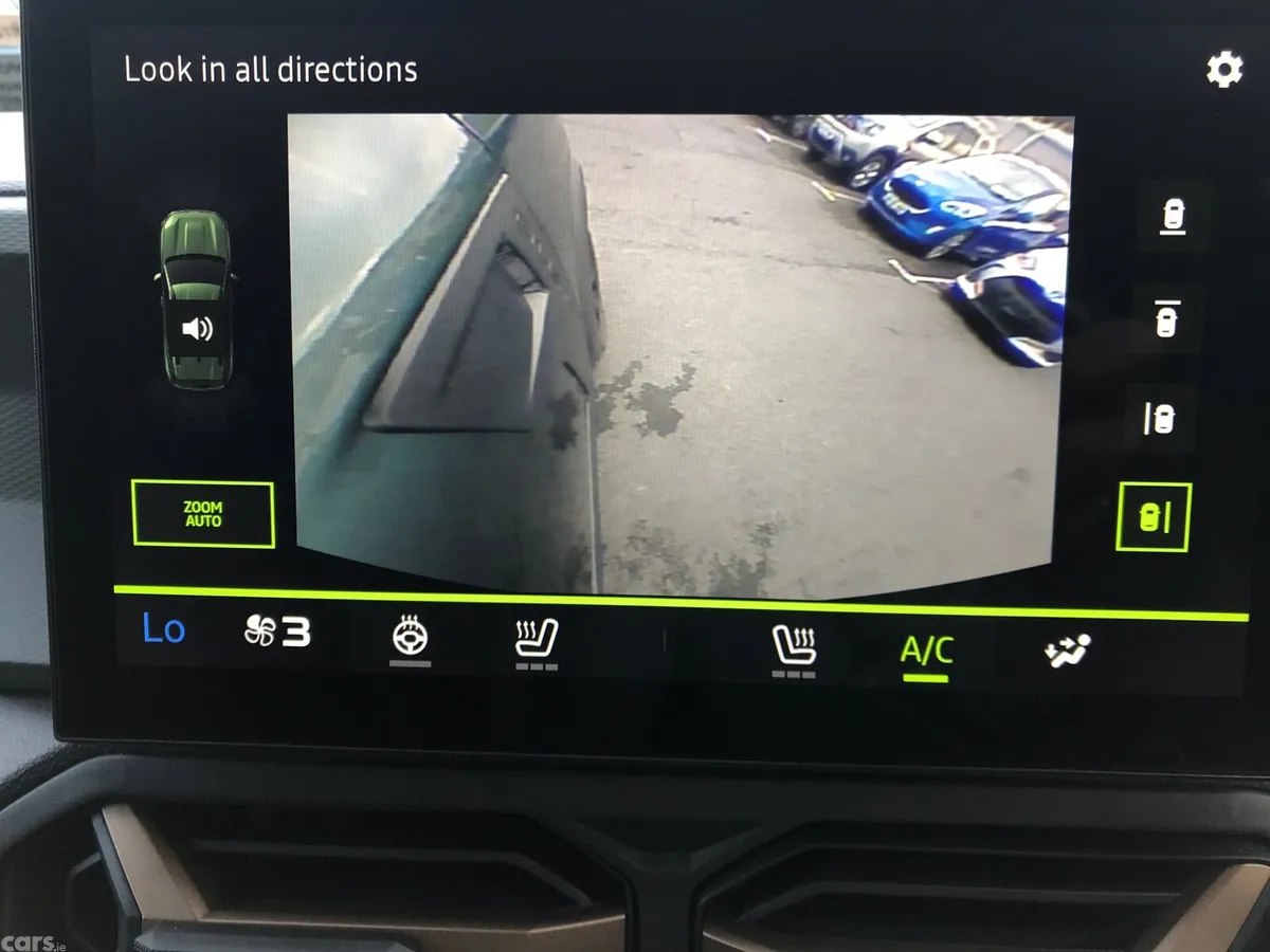 Dacia Duster SUV, Petrol Hybrid, 2026, Green