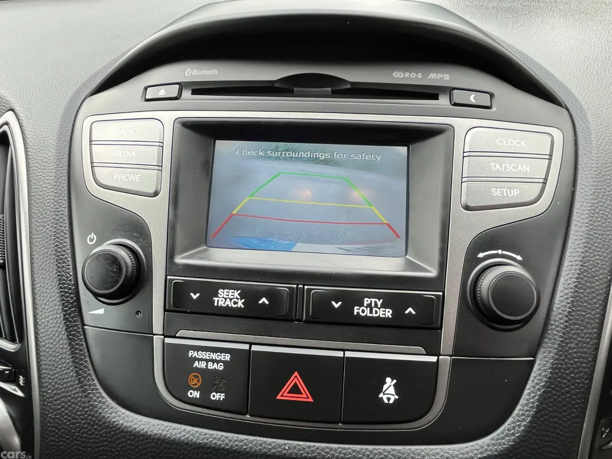 Hyundai ix35 SUV, Diesel, 2015, Red