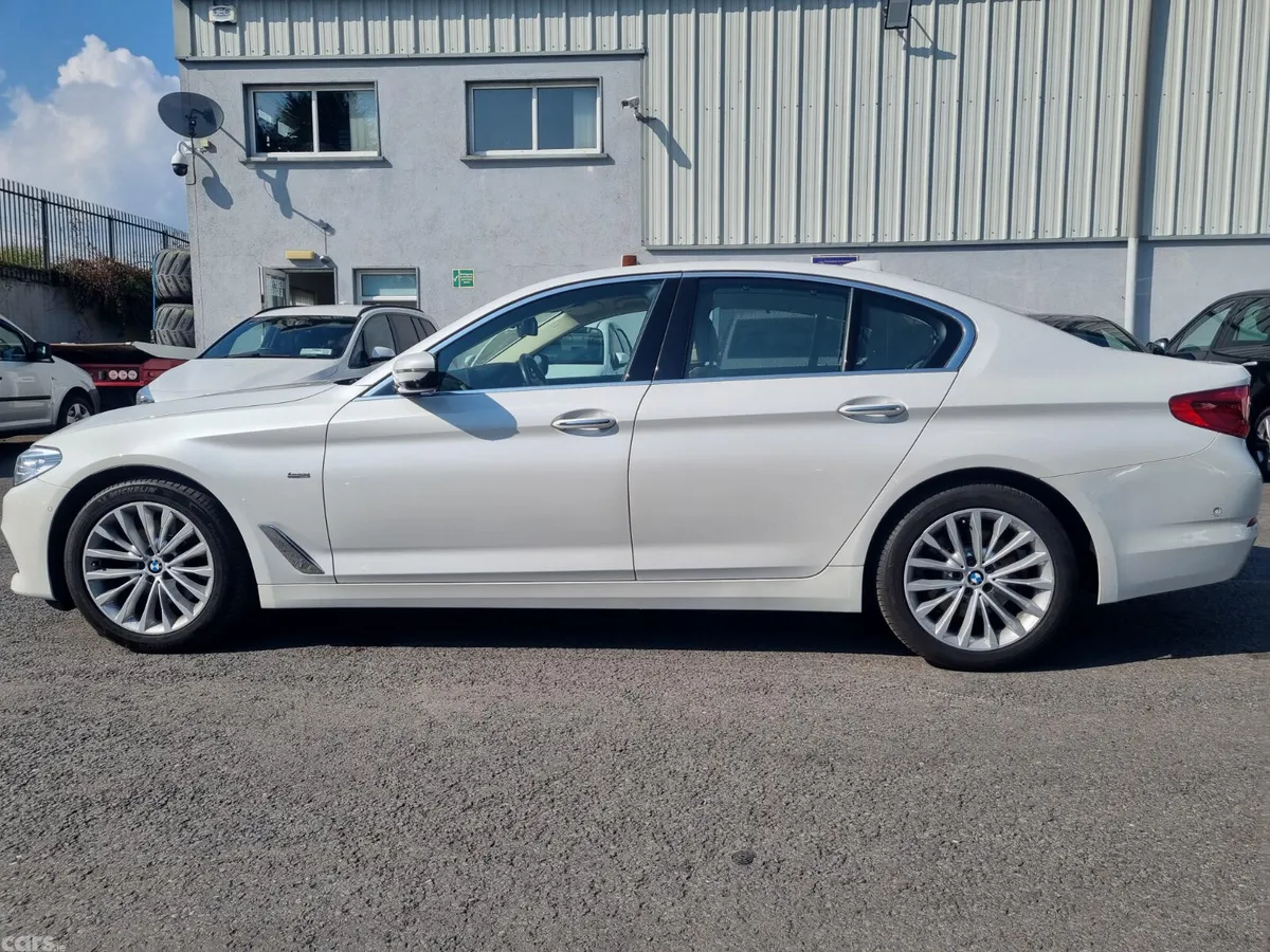 BMW 5-Series Saloon, Diesel, 2017, White