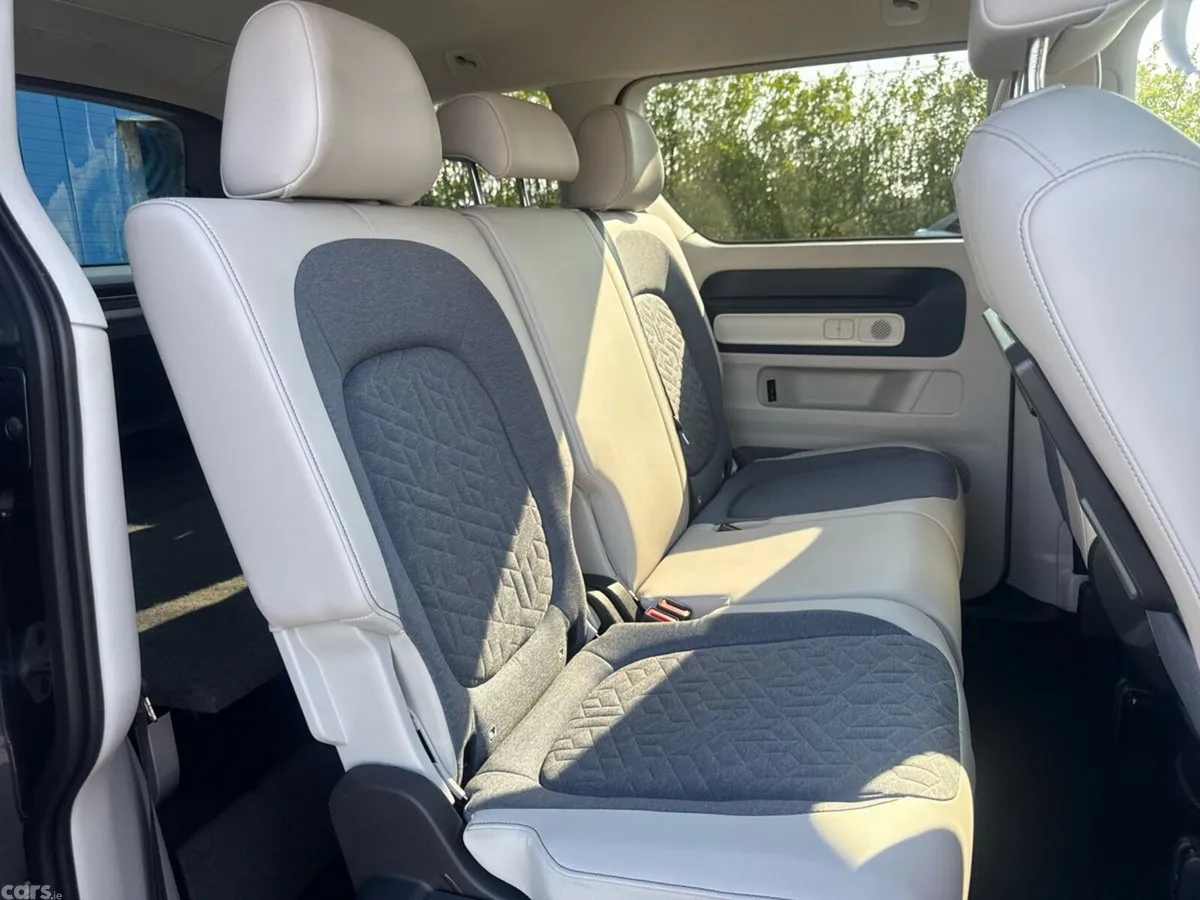 Volkswagen ID.Buzz MPV, Electric, 2022, Blue