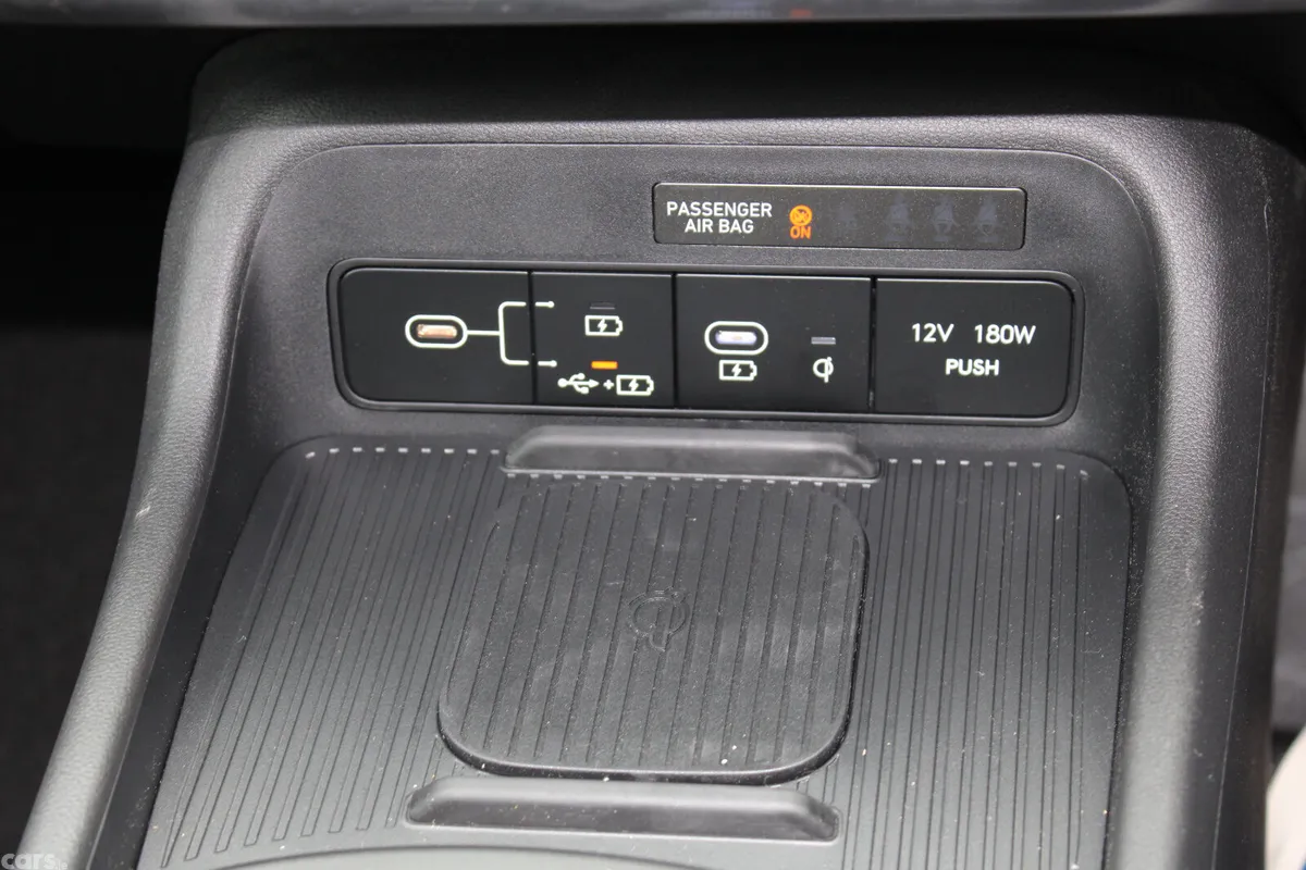 Hyundai KONA MPV, Petrol, 2026, White