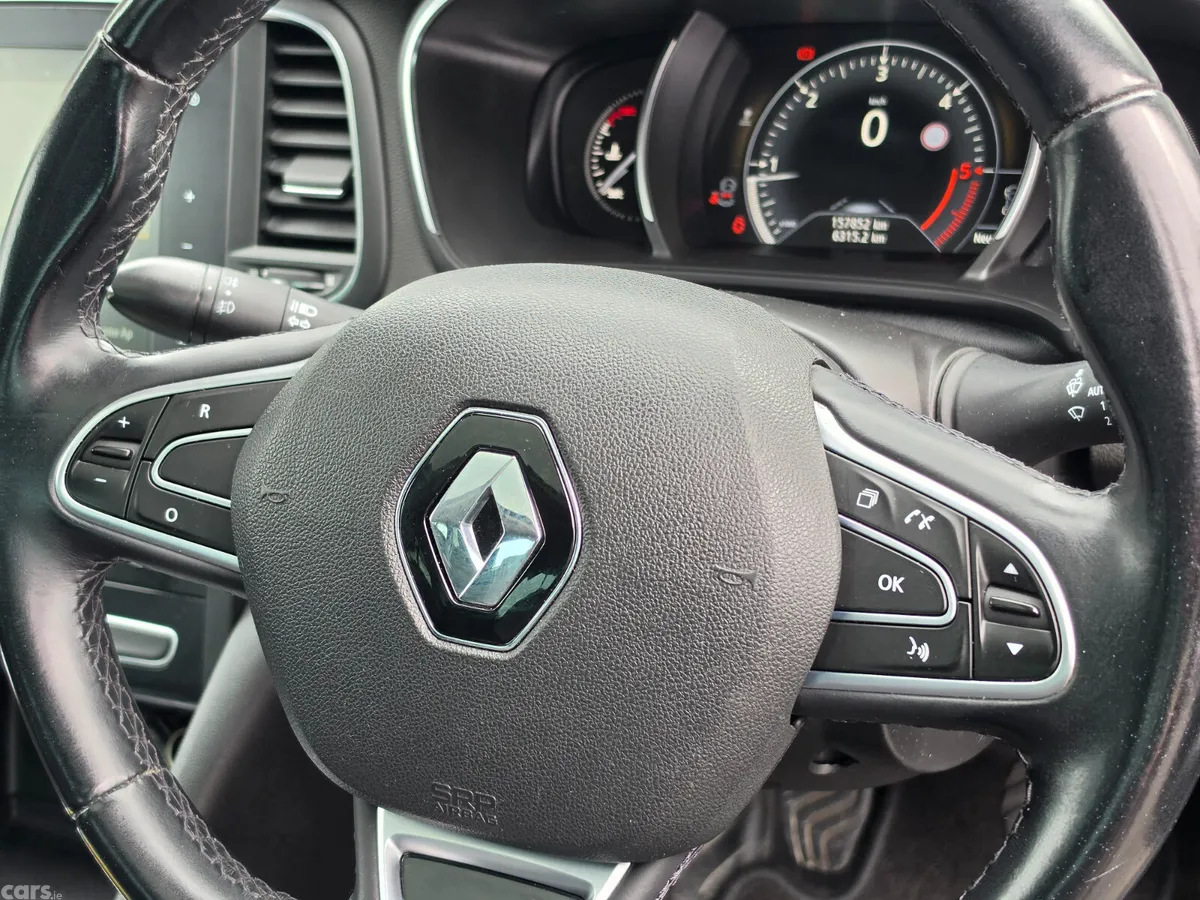 Renault Megane Saloon, Diesel, 2017, Brown