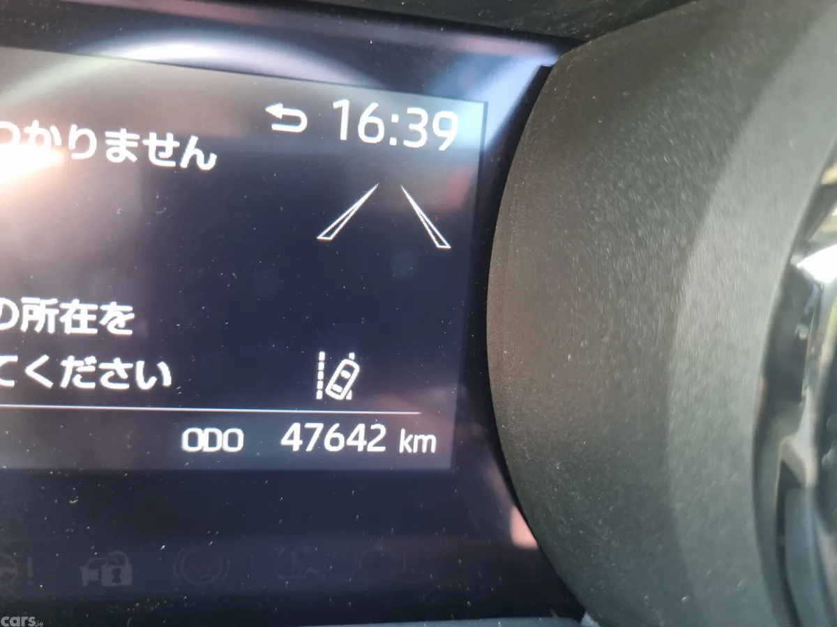 Toyota Yaris Hatchback, Petrol Hybrid, 2020, White