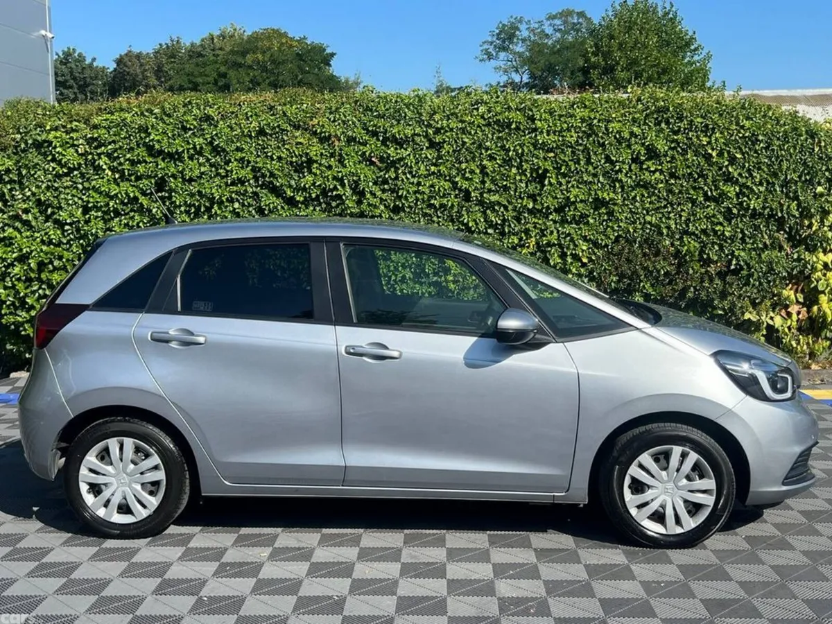 Honda Fit Hatchback, Petrol Hybrid, 2024, Silver