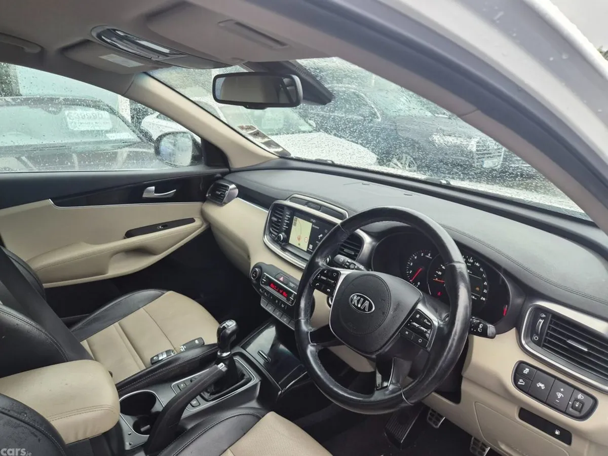 Kia Sorento Estate, Diesel, 2019, White