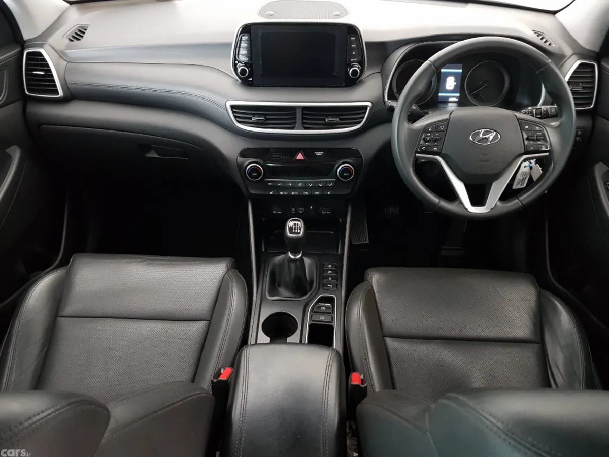 Hyundai Tucson MPV, Diesel, 2019, Grey