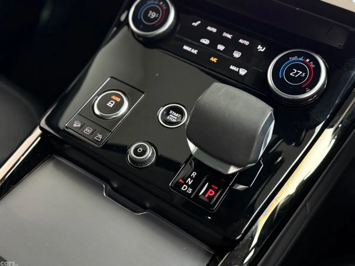 Land Rover Range Rover Sport SUV, Petrol Plug-in Hybrid, 2023, Black