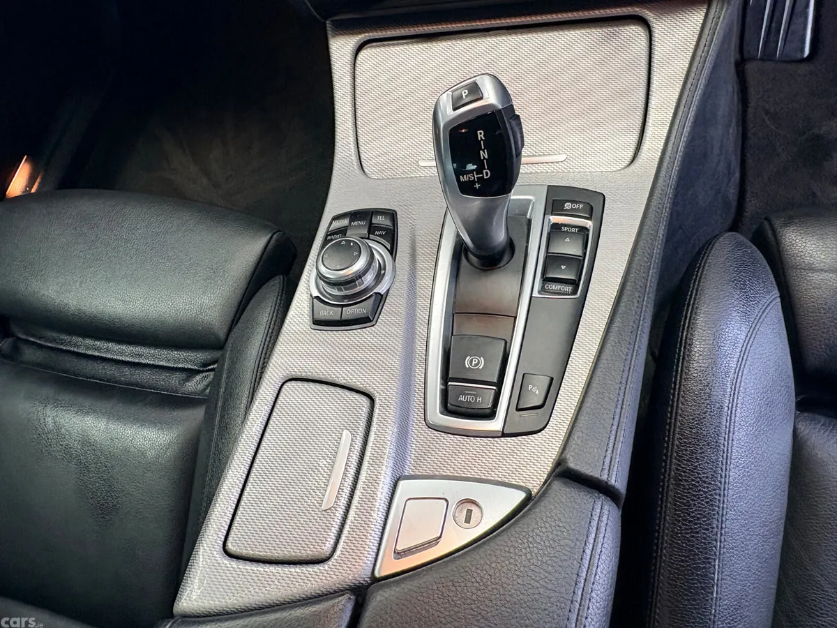 BMW 5-Series Estate, Diesel, 2016, Grey