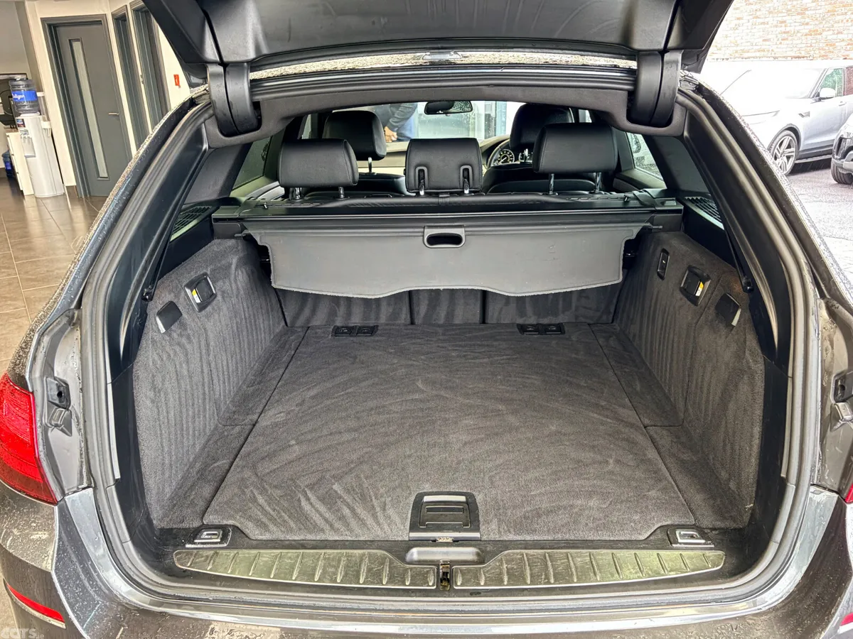 BMW 5-Series Estate, Diesel, 2016, Grey