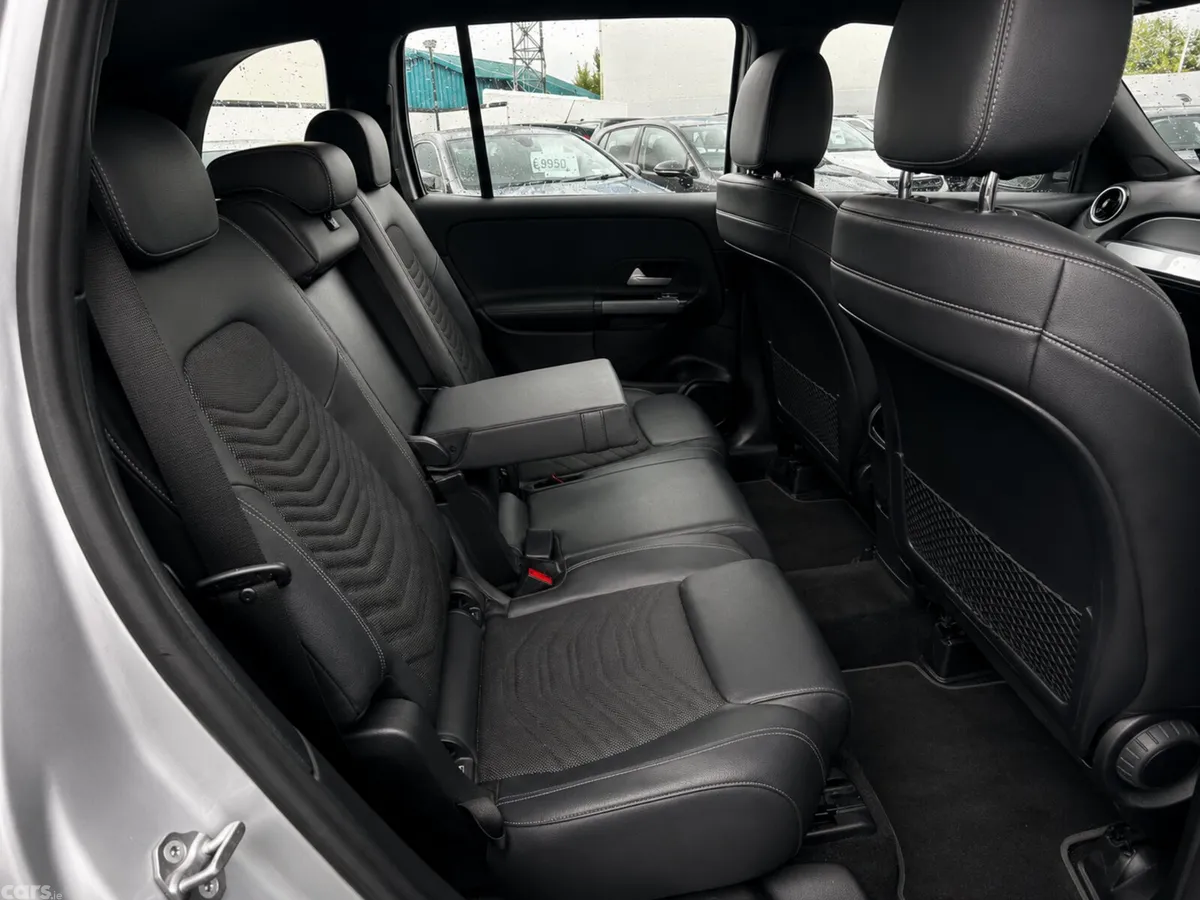 Mercedes-Benz GLB Estate/Jeep, Petrol, 2020, Grey