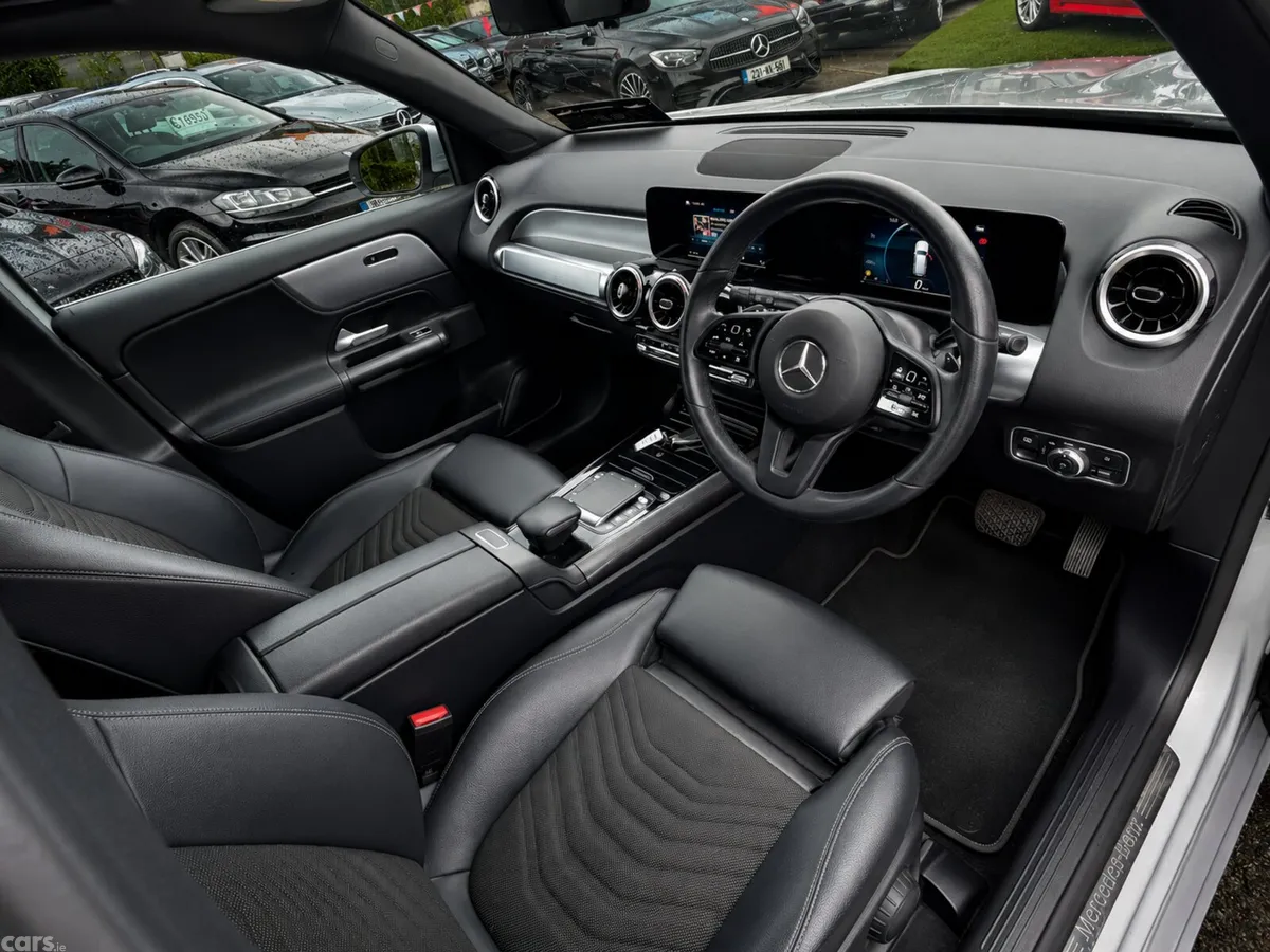 Mercedes-Benz GLB Estate/Jeep, Petrol, 2020, Grey