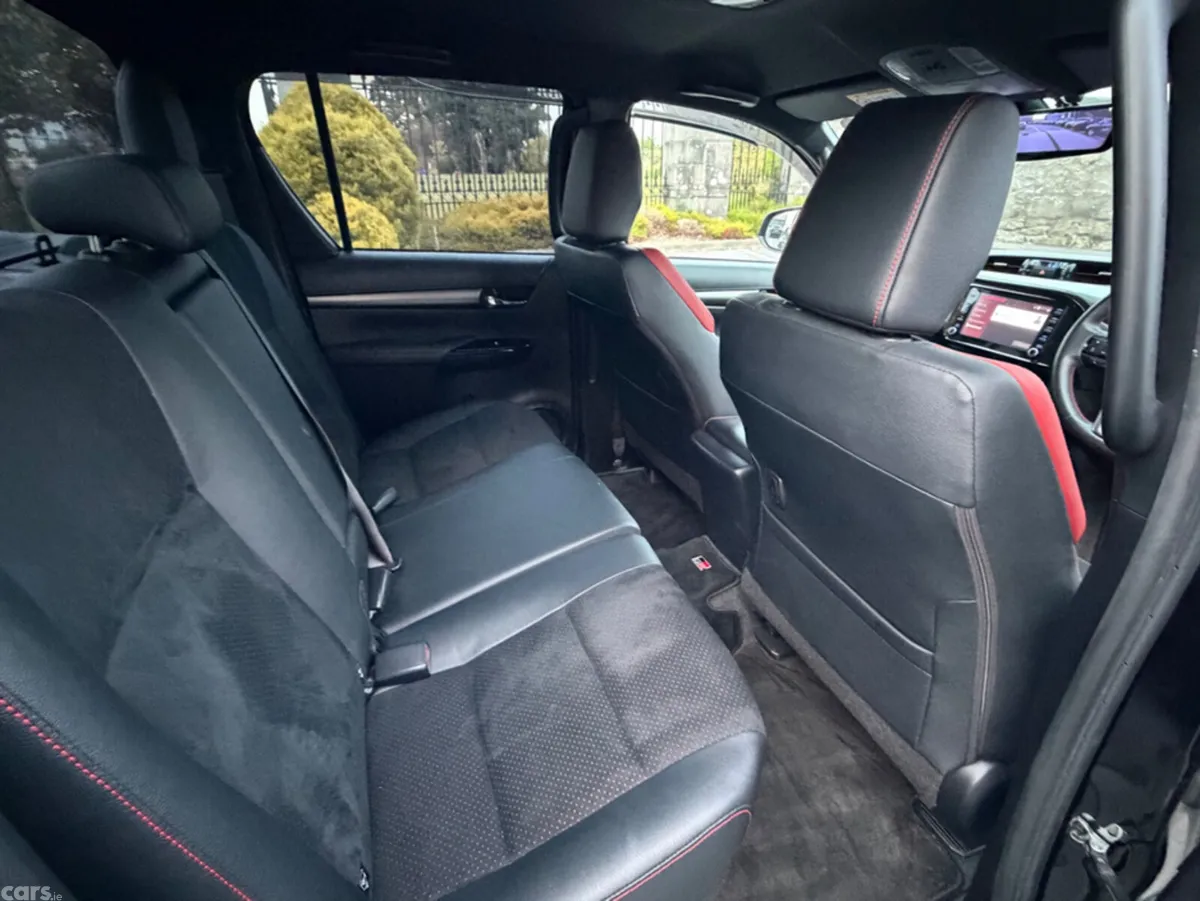 Toyota Hilux SUV, Diesel, 2024, Black
