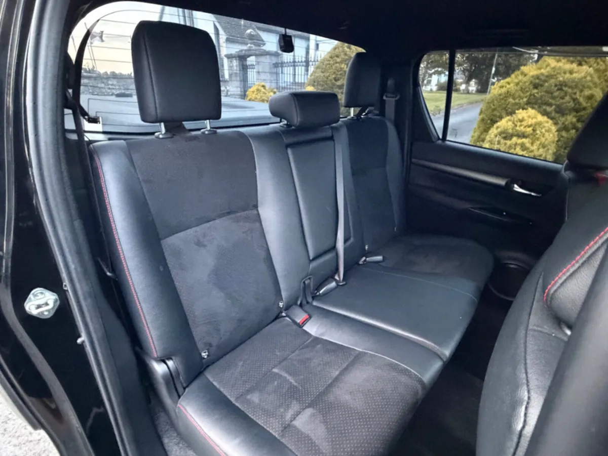 Toyota Hilux SUV, Diesel, 2024, Black