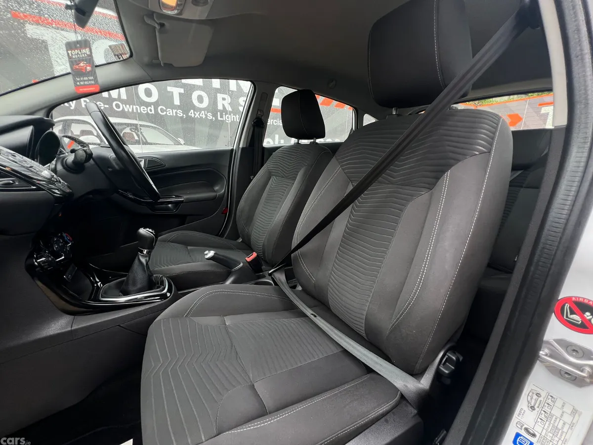 Ford Fiesta Hatchback, Petrol, 2015, White
