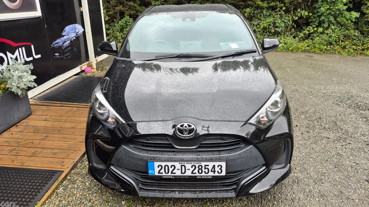 Toyota Yaris Hatchback, Petrol, 2020, Black