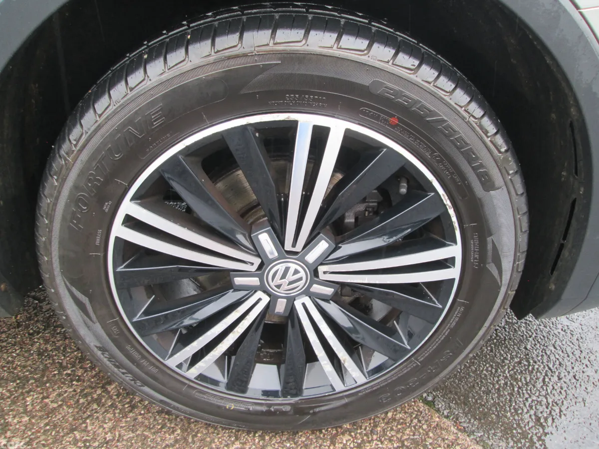 Volkswagen Tiguan SUV, Diesel, 2017, Silver