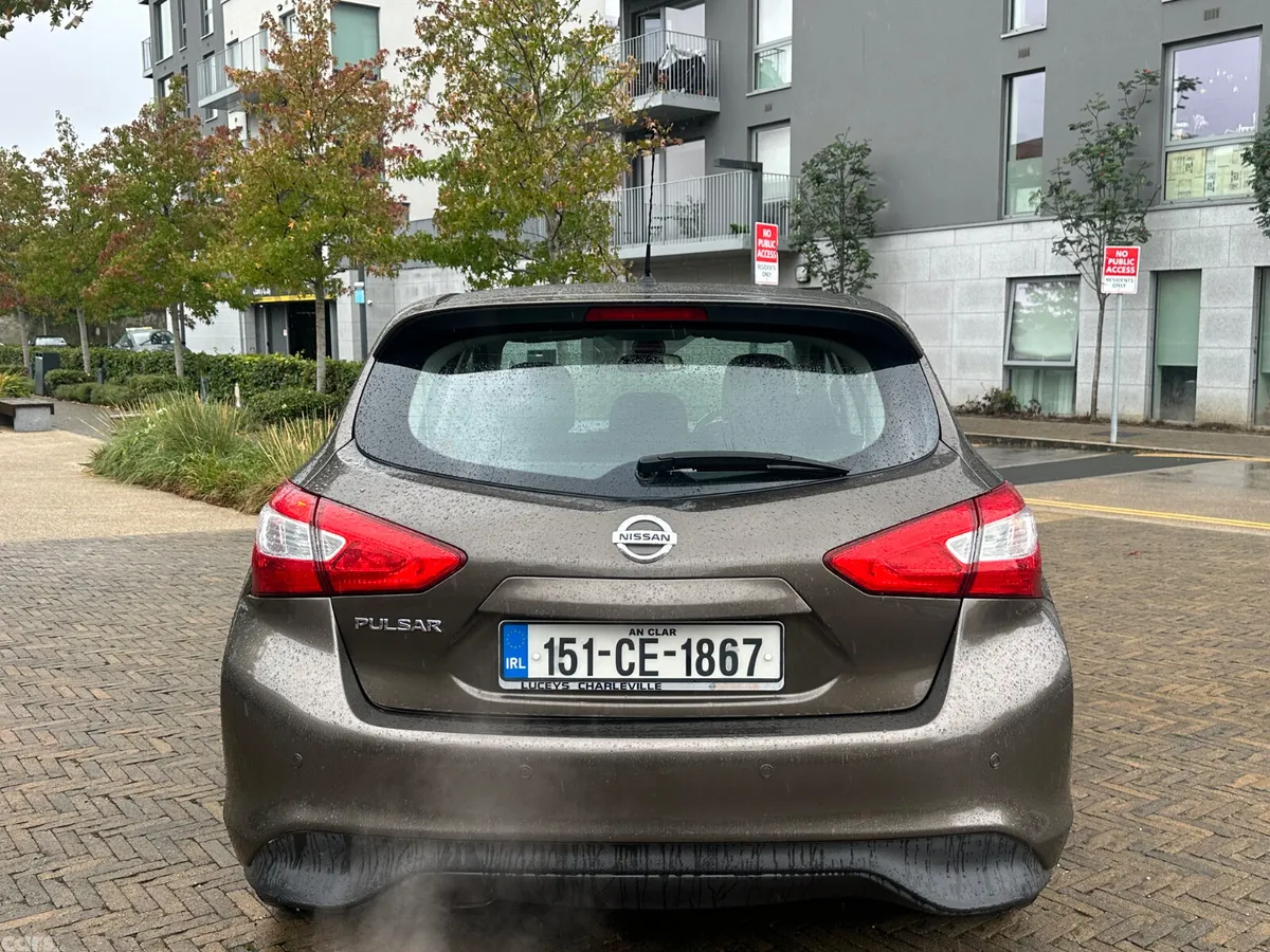 Nissan Pulsar Hatchback, Petrol, 2015, Brown