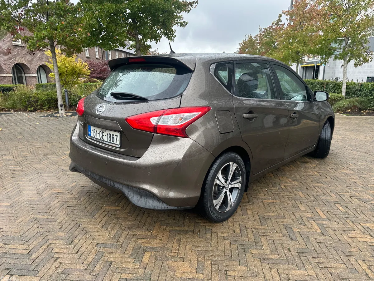 Nissan Pulsar Hatchback, Petrol, 2015, Brown
