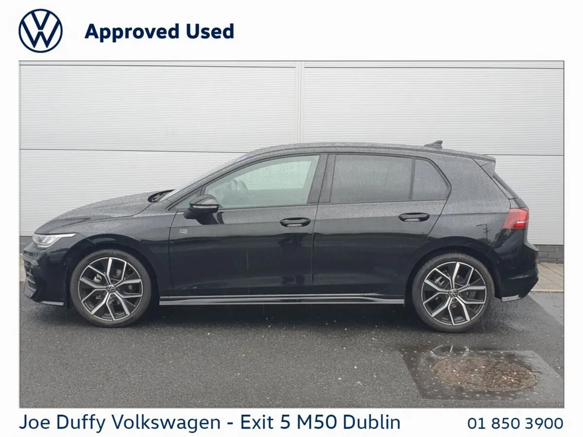 Volkswagen Golf Estate, Petrol, 2026, Black
