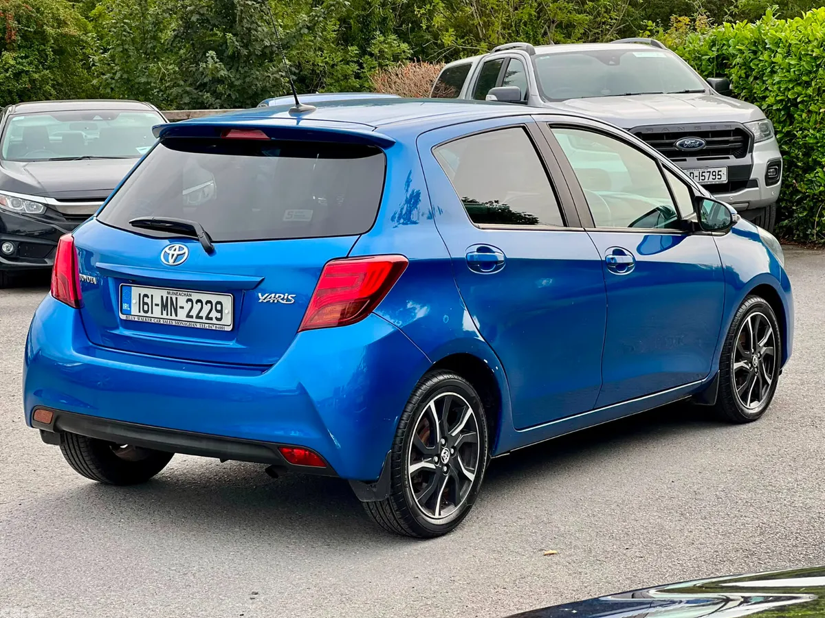 Toyota Yaris Hatchback, Diesel, 2016, Blue