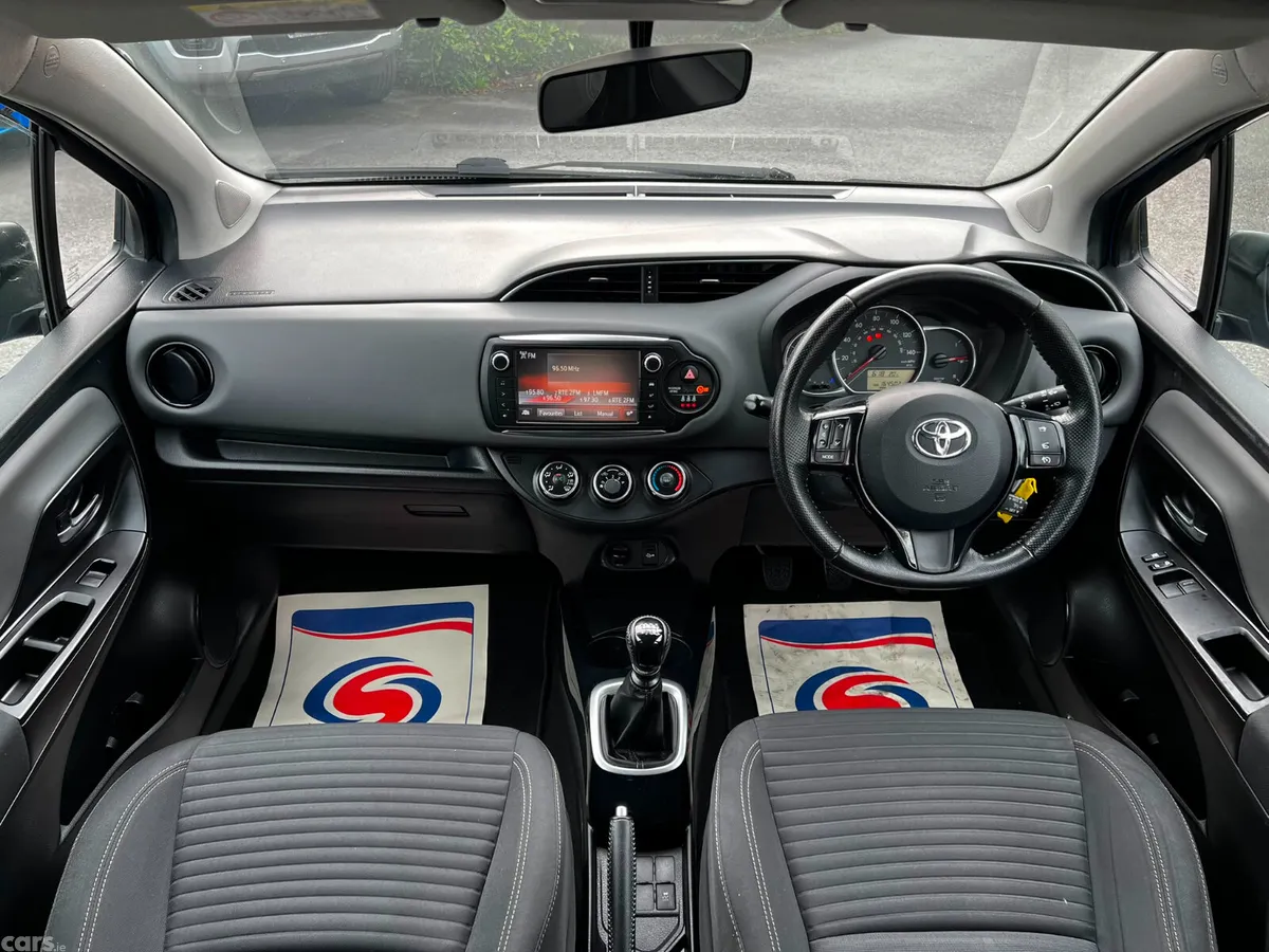 Toyota Yaris Hatchback, Diesel, 2016, Blue