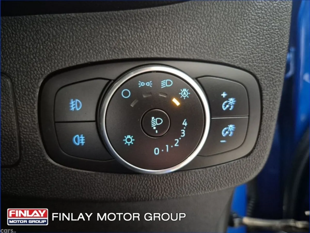 Ford Puma MPV, Petrol Hybrid, 2023, Blue
