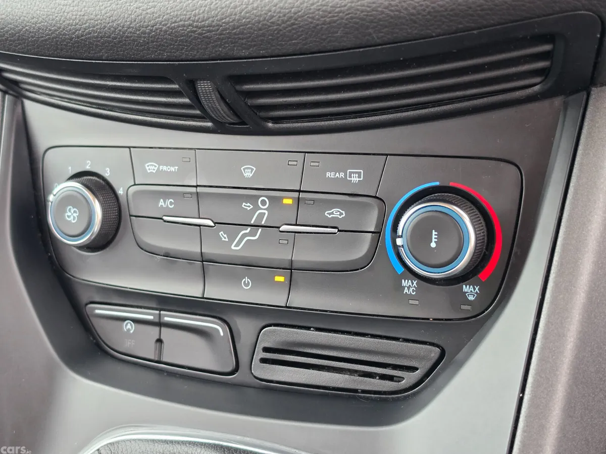 Ford Grand C-Max MPV, Diesel, 2016, Blue