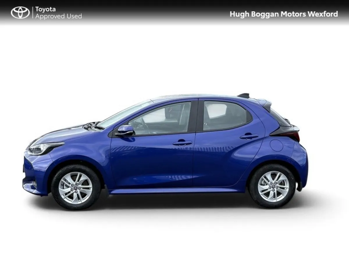 Toyota Yaris Hatchback, Petrol Hybrid, 2026, Blue