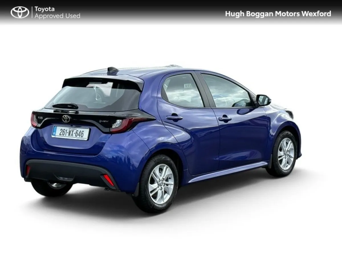 Toyota Yaris Hatchback, Petrol Hybrid, 2026, Blue