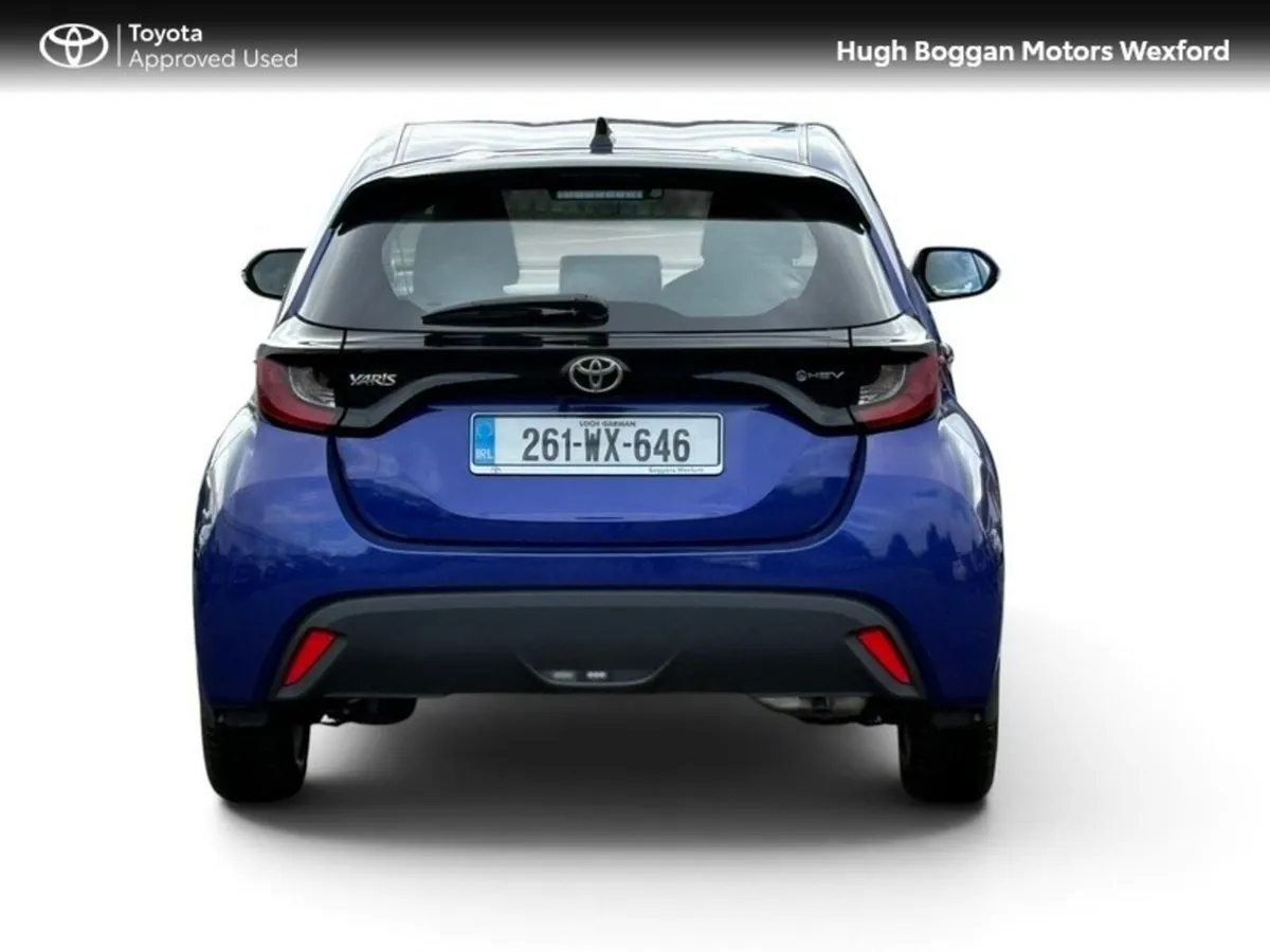 Toyota Yaris Hatchback, Petrol Hybrid, 2026, Blue
