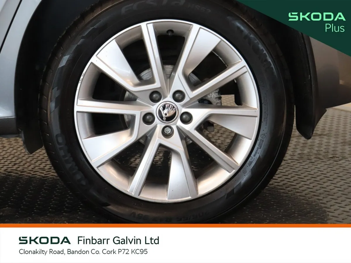 Skoda Kamiq Hatchback, Petrol, 2024, Grey