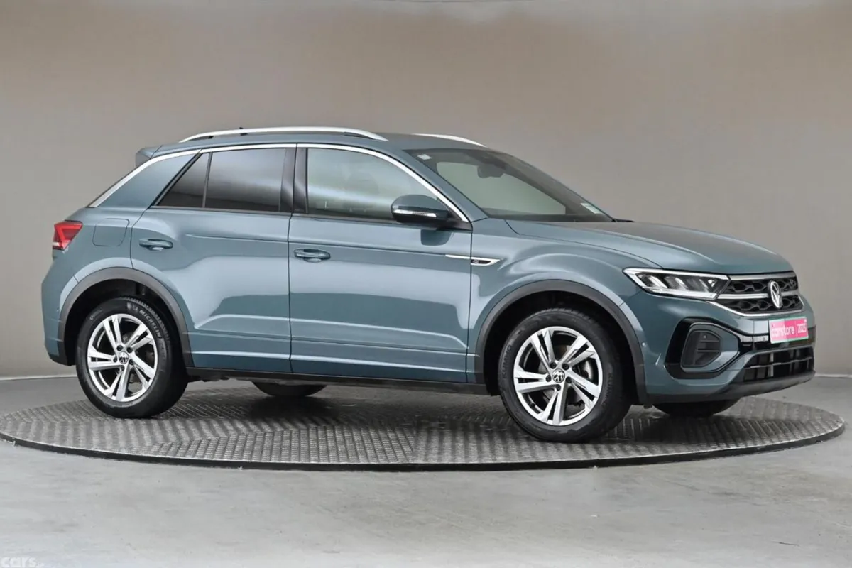 Volkswagen T-Roc SUV, Petrol, 2023, Blue