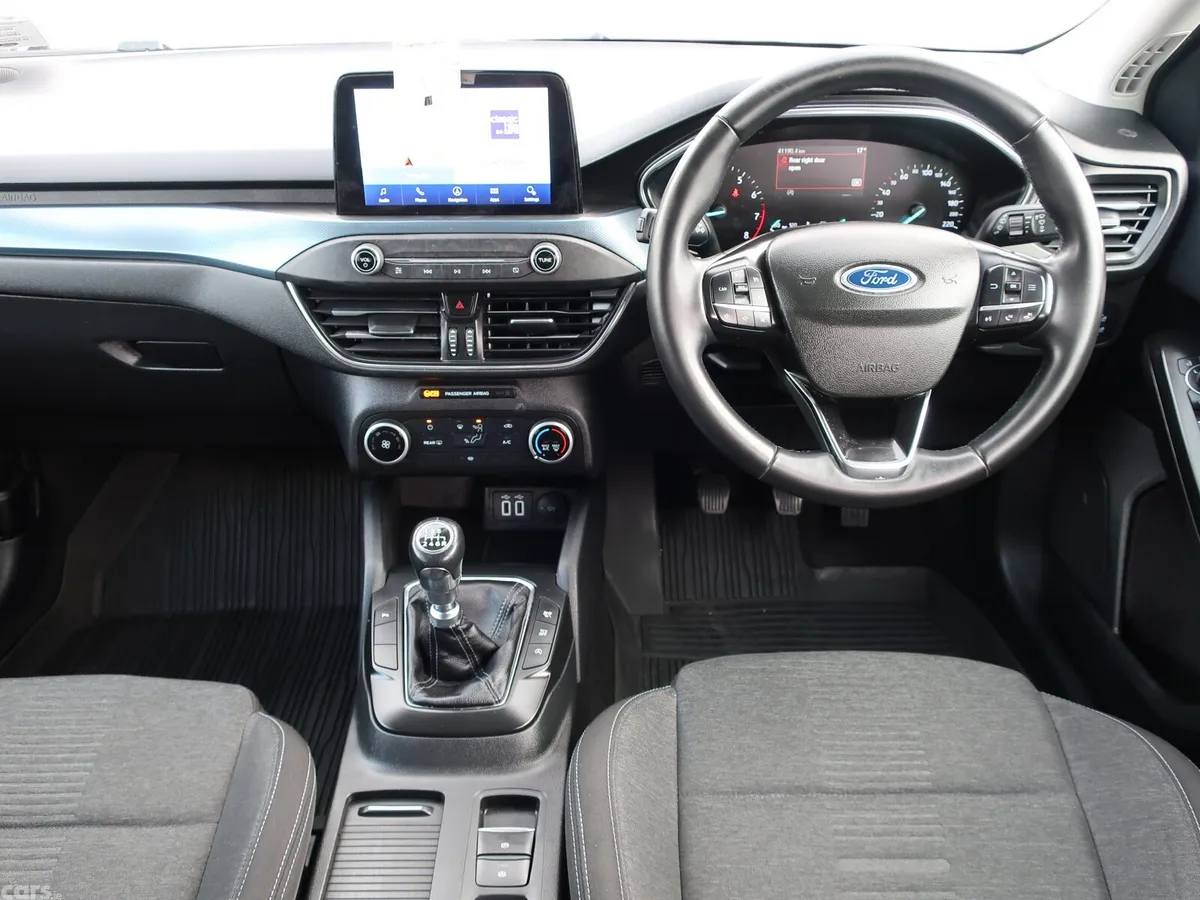 Ford Focus Hatchback, Petrol Hybrid, 2022, Blue