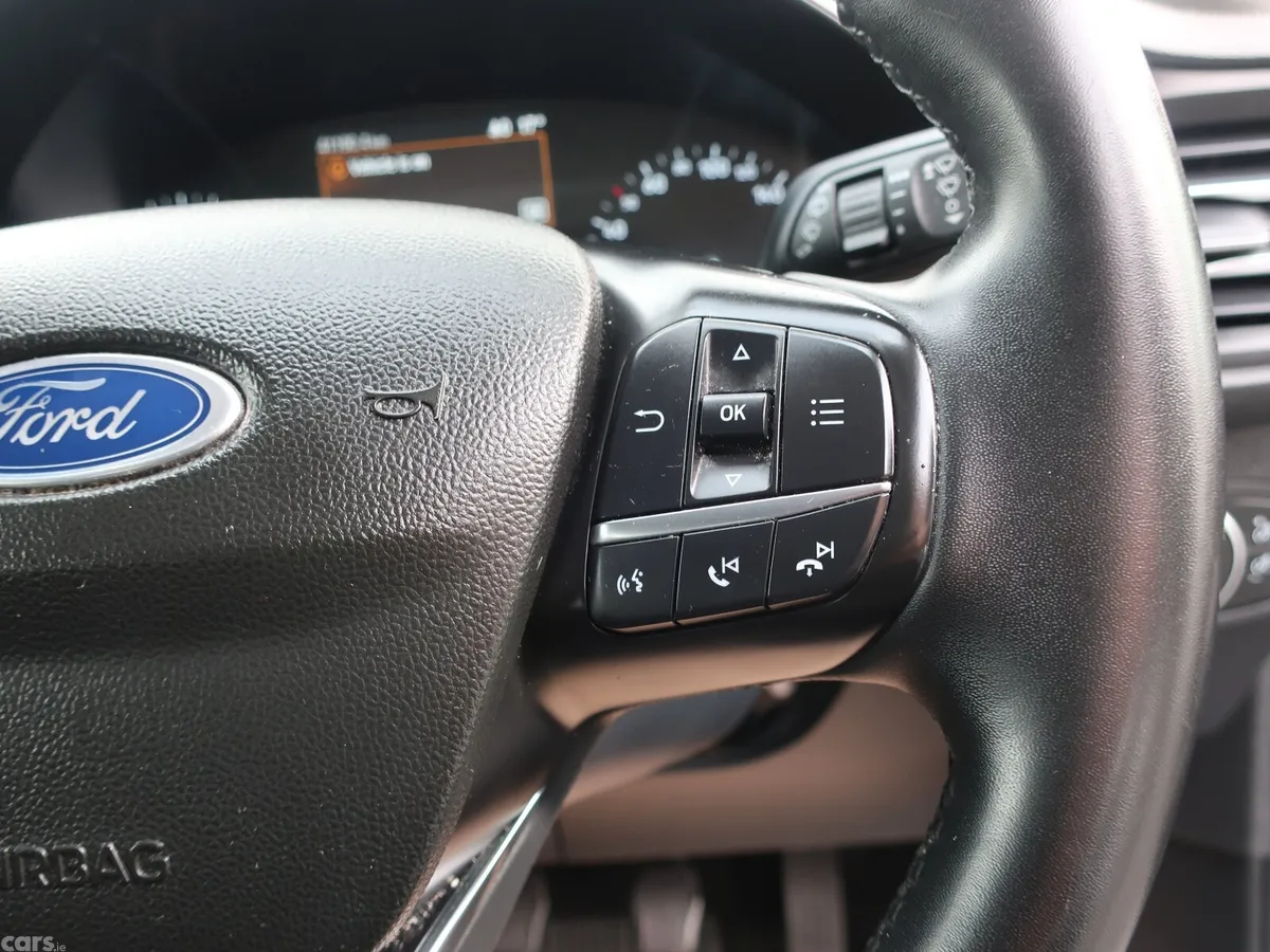 Ford Focus Hatchback, Petrol Hybrid, 2022, Blue