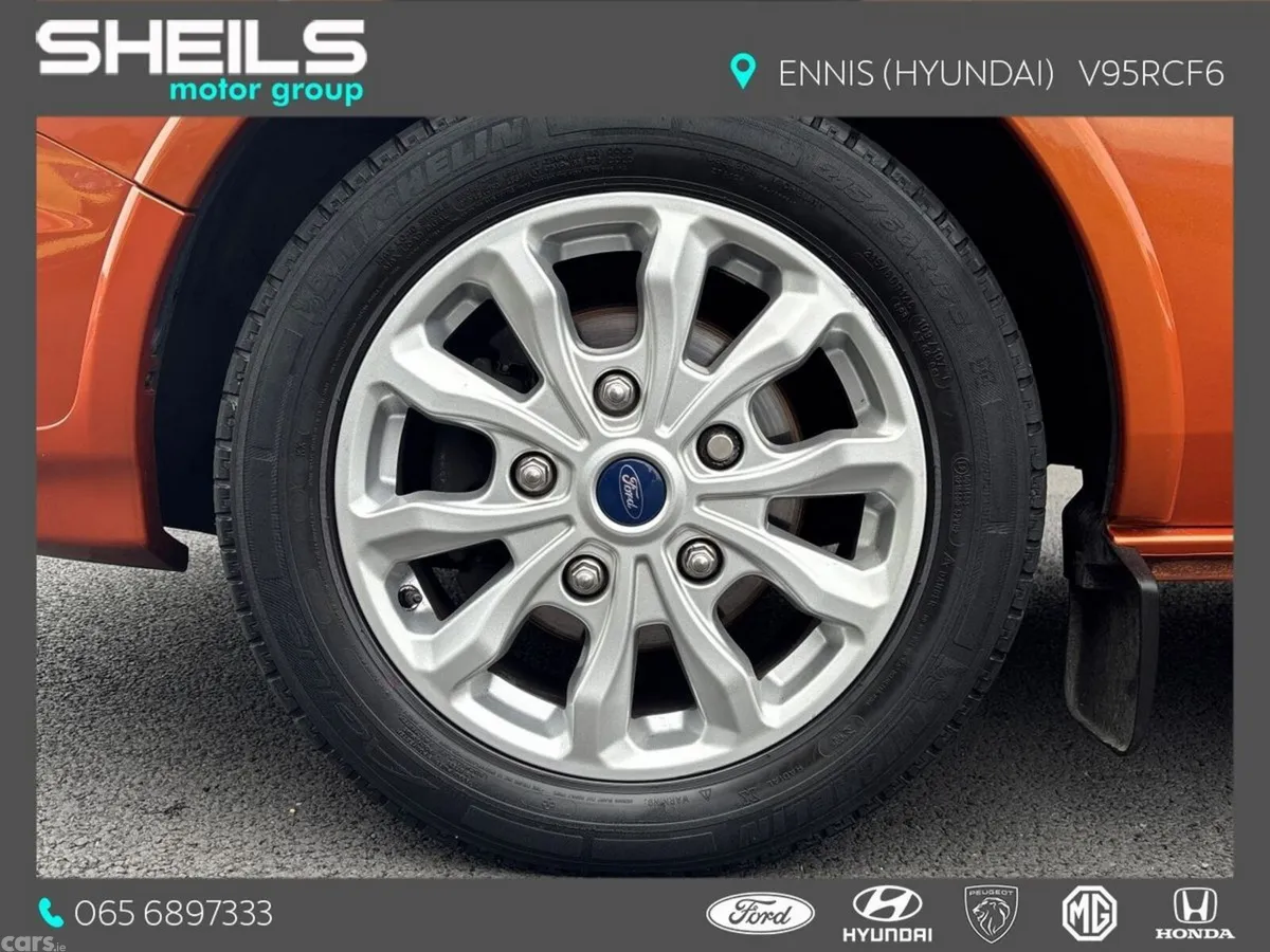 Ford Tourneo Custom MPV, Diesel, 2023, Orange