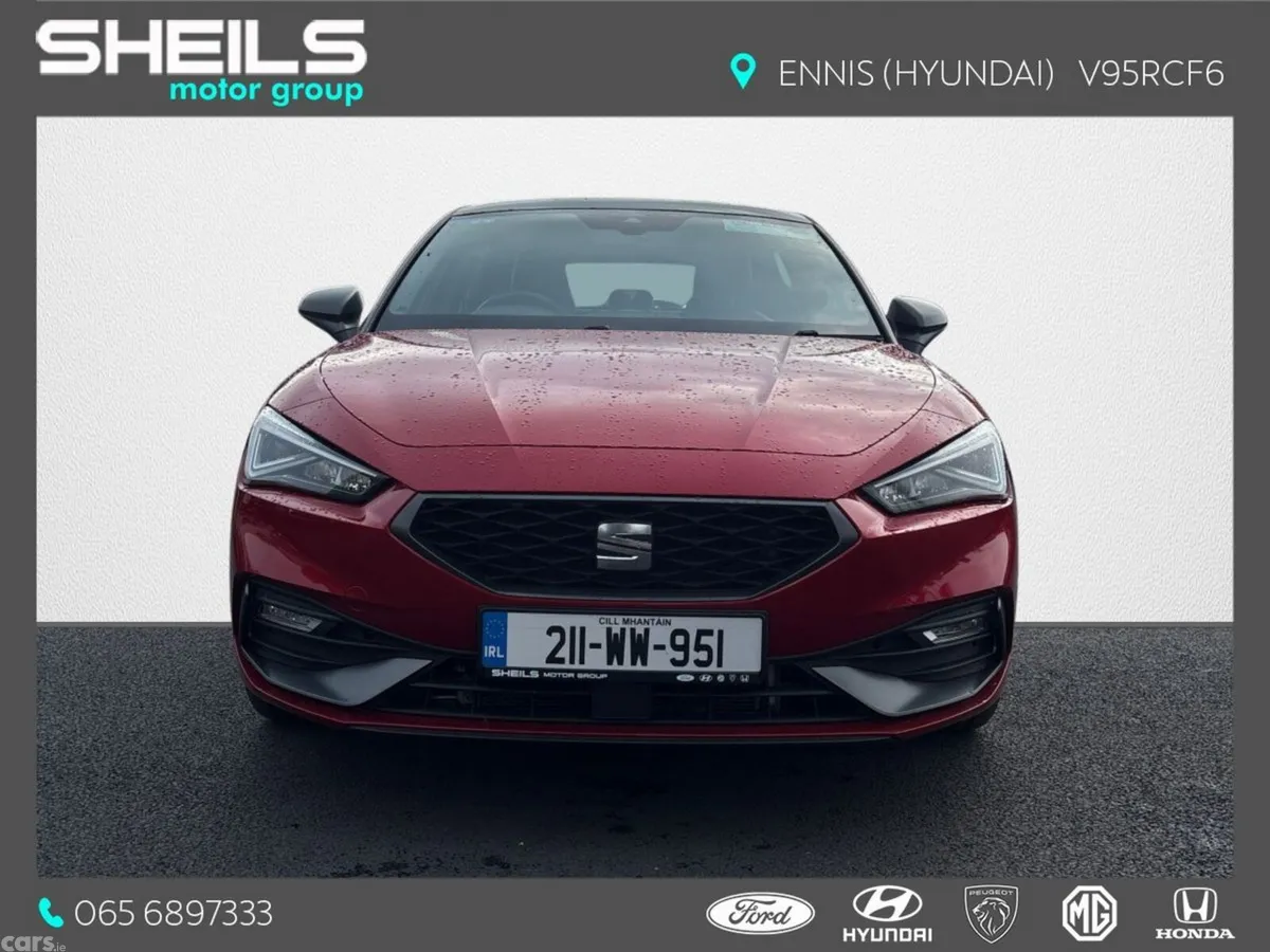 SEAT Leon Hatchback, Petrol Plug-in Hybrid, 2021, Red