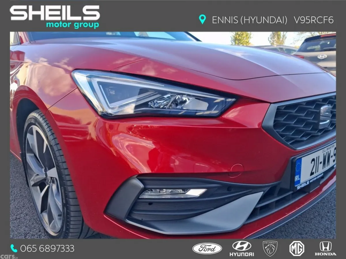 SEAT Leon Hatchback, Petrol Plug-in Hybrid, 2021, Red