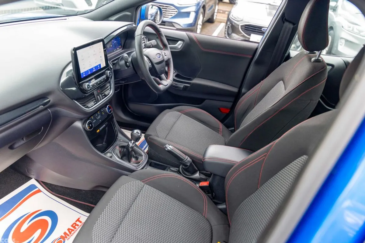 Ford Puma MPV, Petrol Hybrid, 2023, Blue