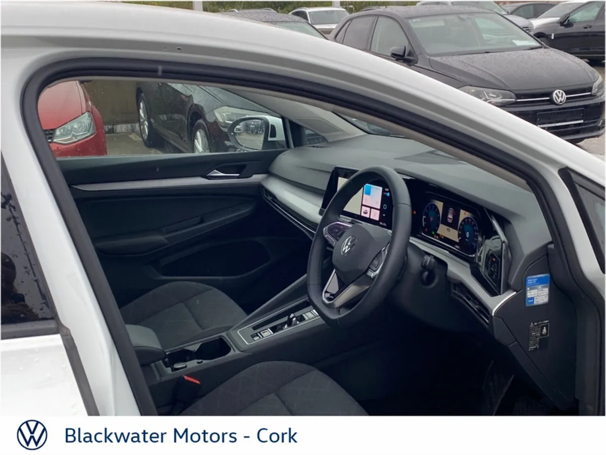Volkswagen Golf Other, Unknown, 2023, White