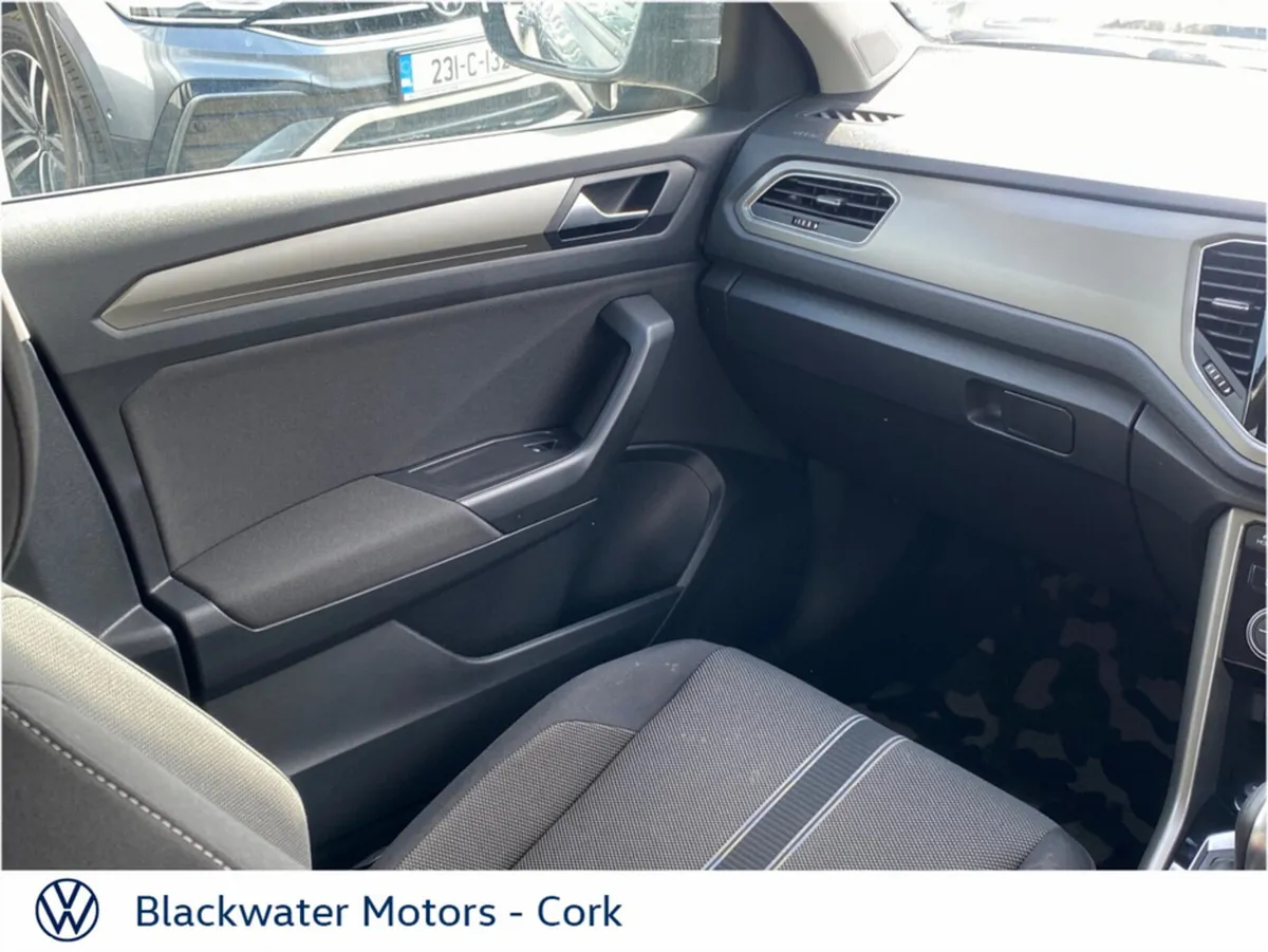 Volkswagen T-Roc Hatchback, Petrol, 2022, Black