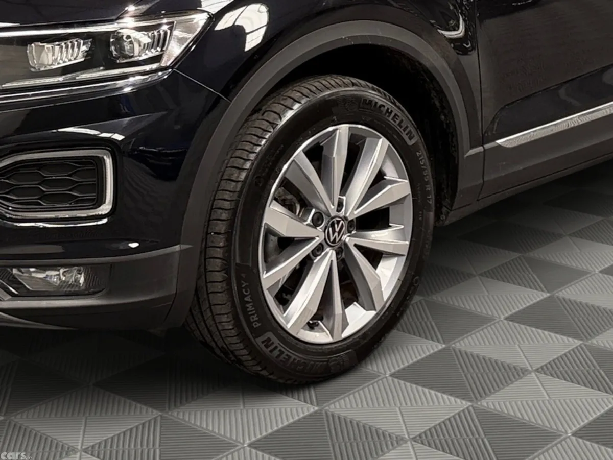 Volkswagen T-Roc Hatchback, Petrol, 2021, Black