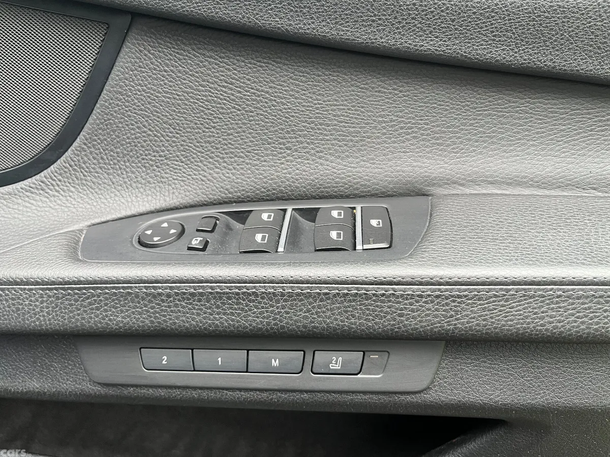 BMW 7-Series Saloon, Diesel, 2011, Black