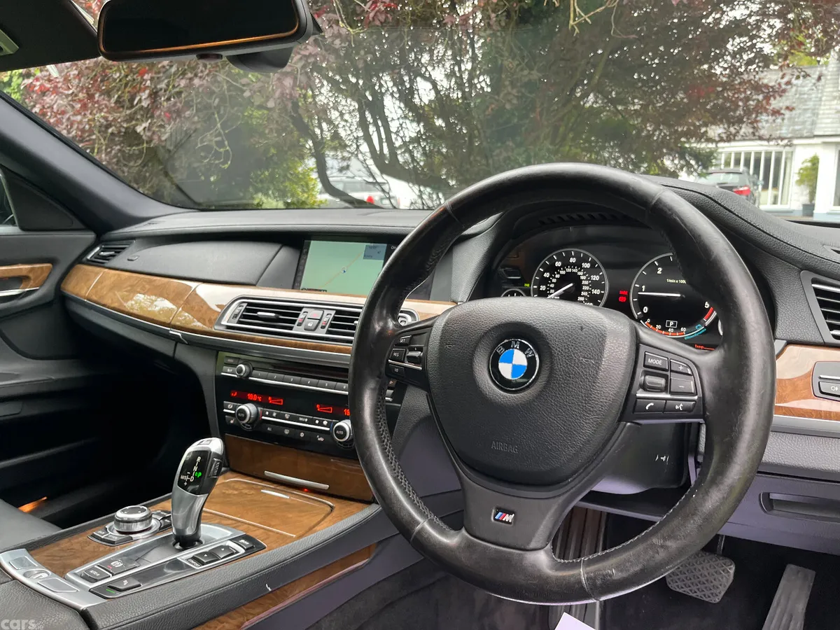 BMW 7-Series Saloon, Diesel, 2011, Black