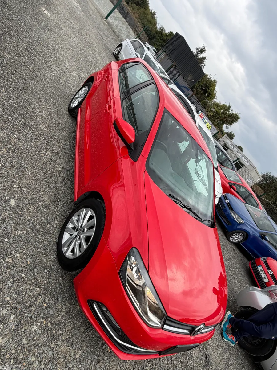 Volkswagen Polo Hatchback, Petrol, 2017, Red