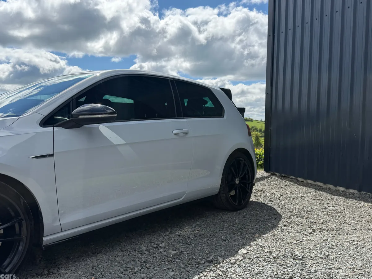 Volkswagen Golf Hatchback, Petrol, 2017, Silver