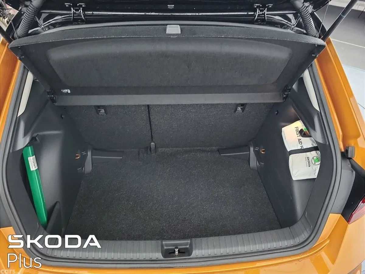 Skoda Fabia Hatchback, Petrol, 2022, Orange