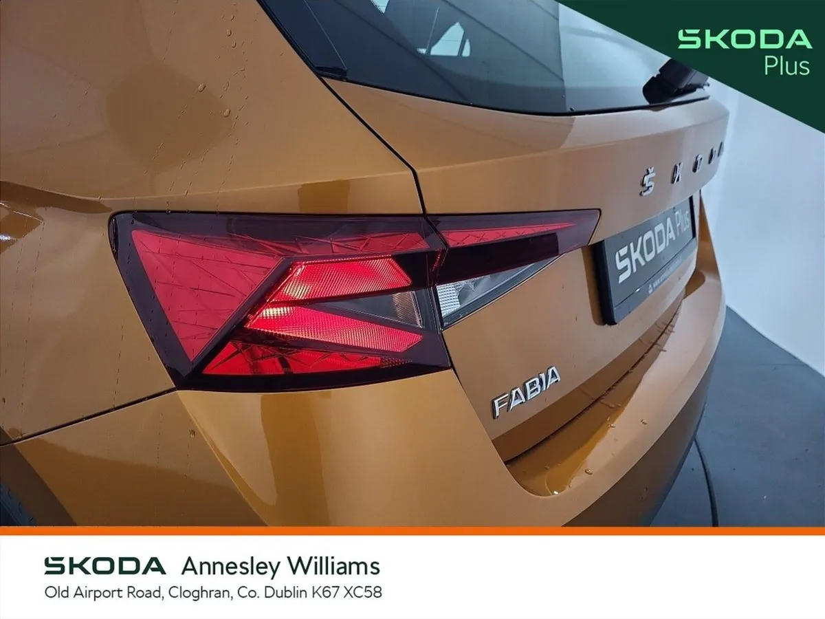 Skoda Fabia Hatchback, Petrol, 2022, Orange