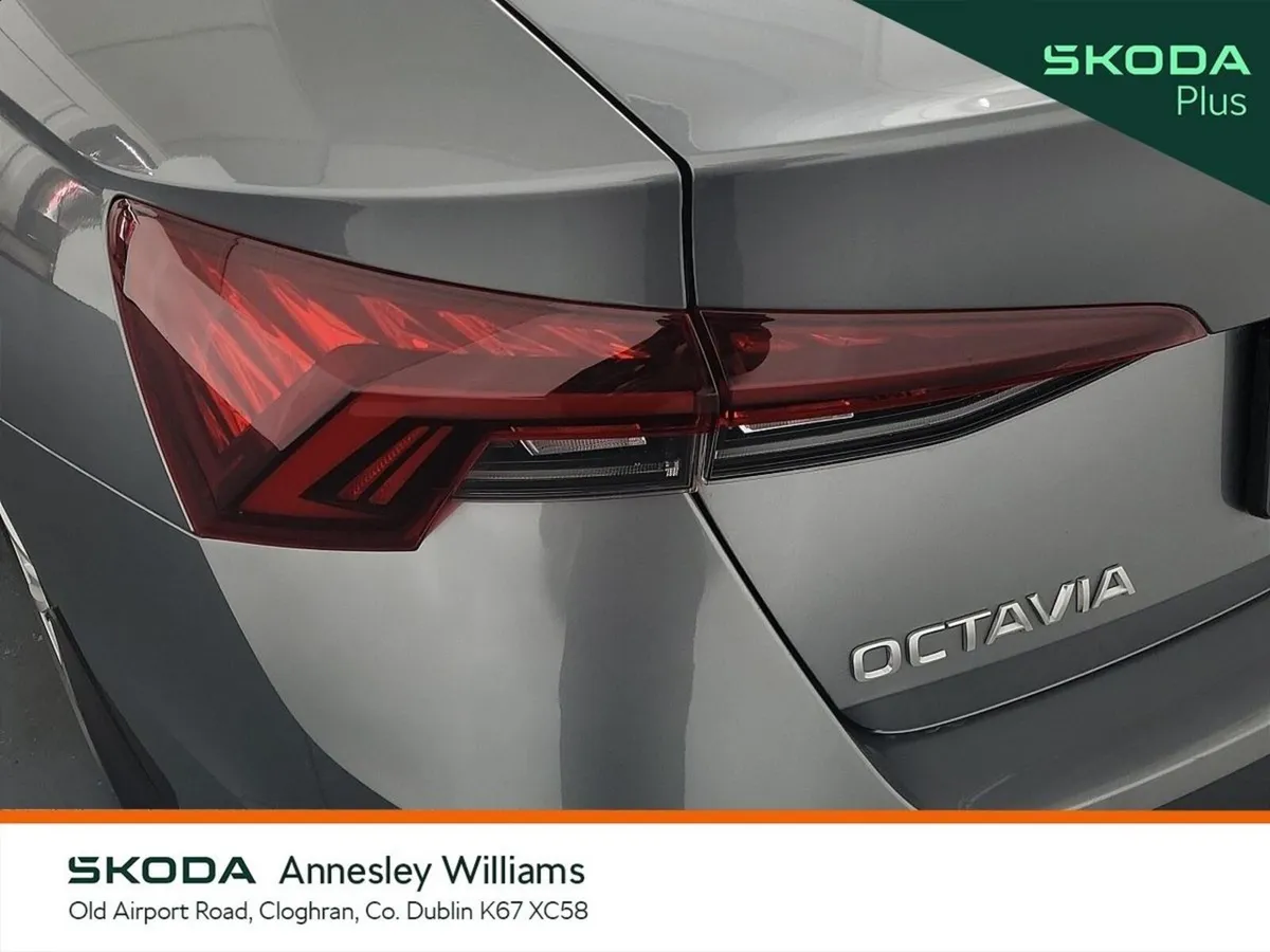 Skoda Octavia Saloon, Petrol, 2024, Grey