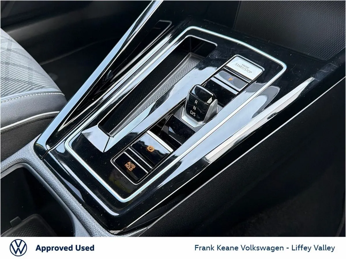 Volkswagen Golf Hatchback, Petrol, 2024, Yellow
